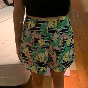 SALE ENDS 1/10: : Floral shorts